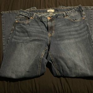 Maurice’s jeans flare size 20